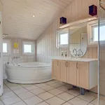 Holiday home Hermandine - 700m From The Sea By Interhome *