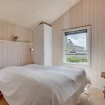 Hermandine - 700m From The Sea By Interhome * Lakolk