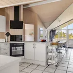 Hermandine - 700m From The Sea By Interhome * Lakolk