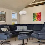 Hermandine - 700m From The Sea By Interhome Lakolk