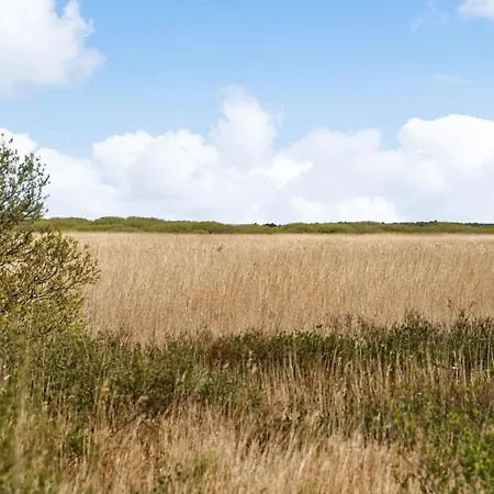 Hermandine - 700m From The Sea By Interhome Lakolk