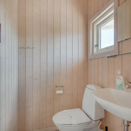 Hermandine - 700m From The Sea By Interhome * Lakolk