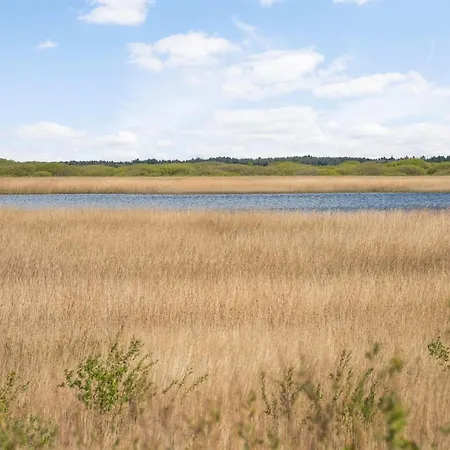 Hermandine - 700m From The Sea By Interhome Lakolk