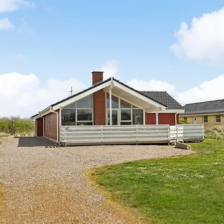 Hermandine - 700m From The Sea By Interhome Lakolk