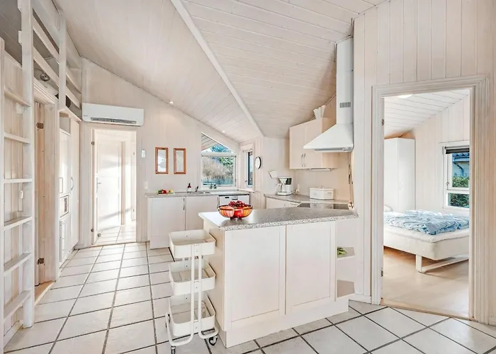 Hermandine - 700m From The Sea By Interhome בית נופש Lakolk